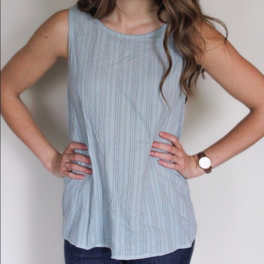 Double Tie Tank - Picture 3 of 4